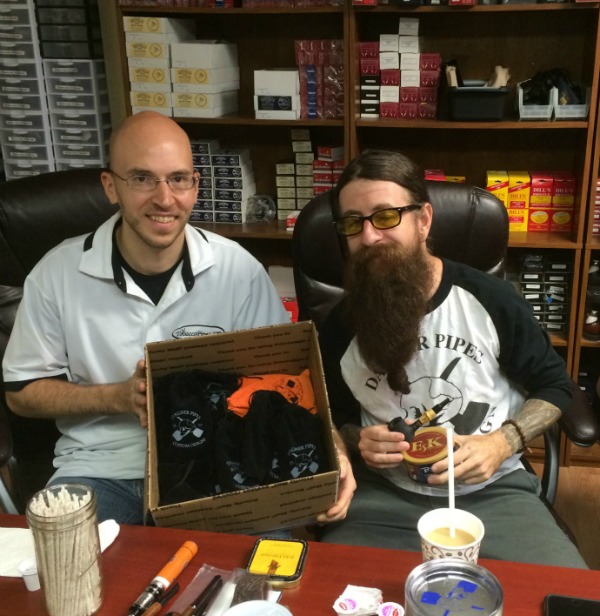 Independent Pipe Club Meetup at TobaccoPipes.com