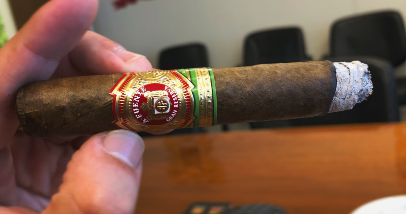 Arturo Fuente Flora Fina 8-5-8 cigar