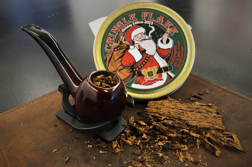Cringle Flake in Rattray's Marlin 9 tobacco piipe