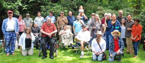 The Seattle Pipe Club at their 2016 annual BBQ