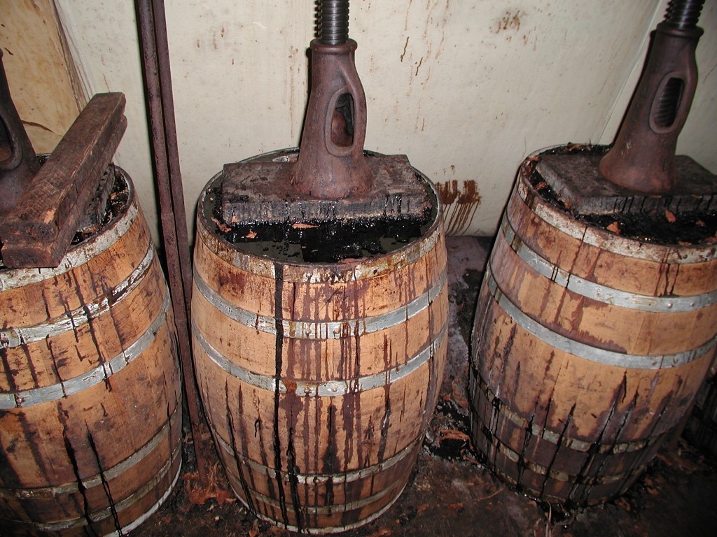Perique barrels