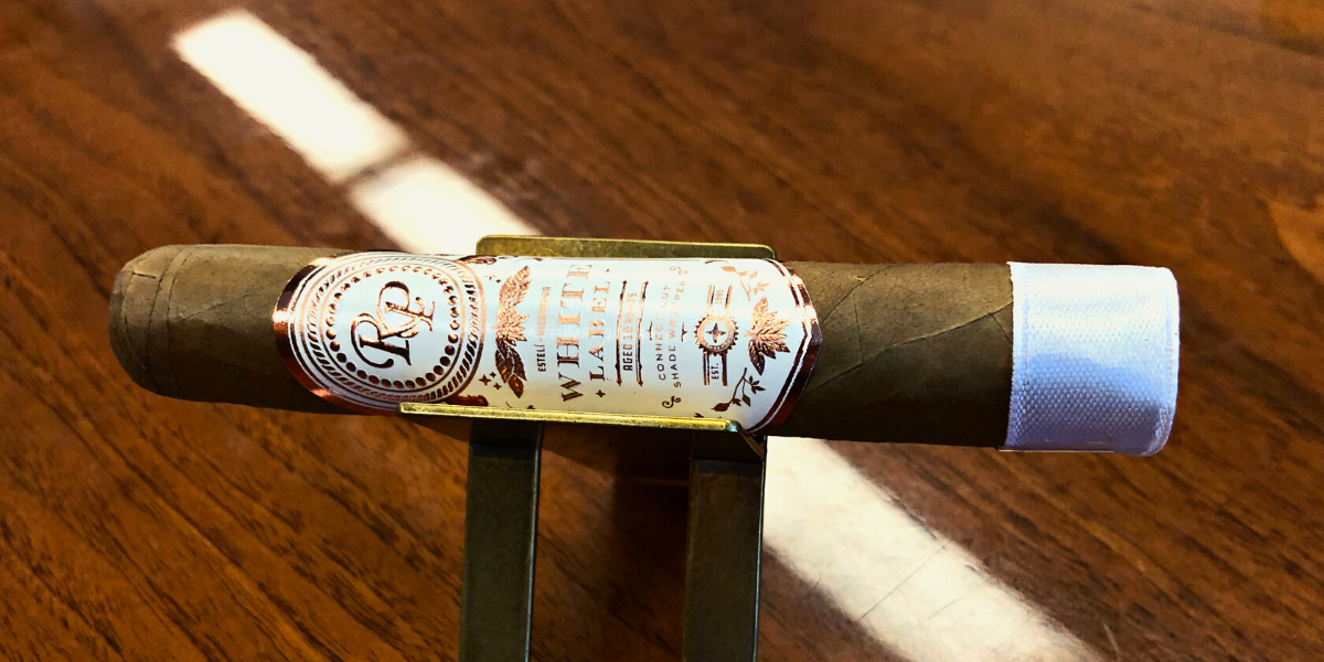 Rocky Patel White Label Robusto Cigar